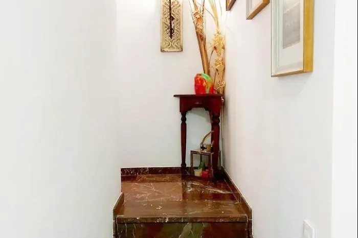 公寓 Los Faroles. Lovely And Peaceful Flat City Centre 塞维利亚